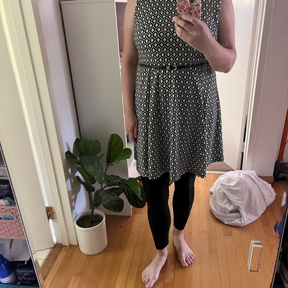 H&M Black & White A-Line Midi Dress Open Back w/ Removable Belt Large - Picture 9 of 9